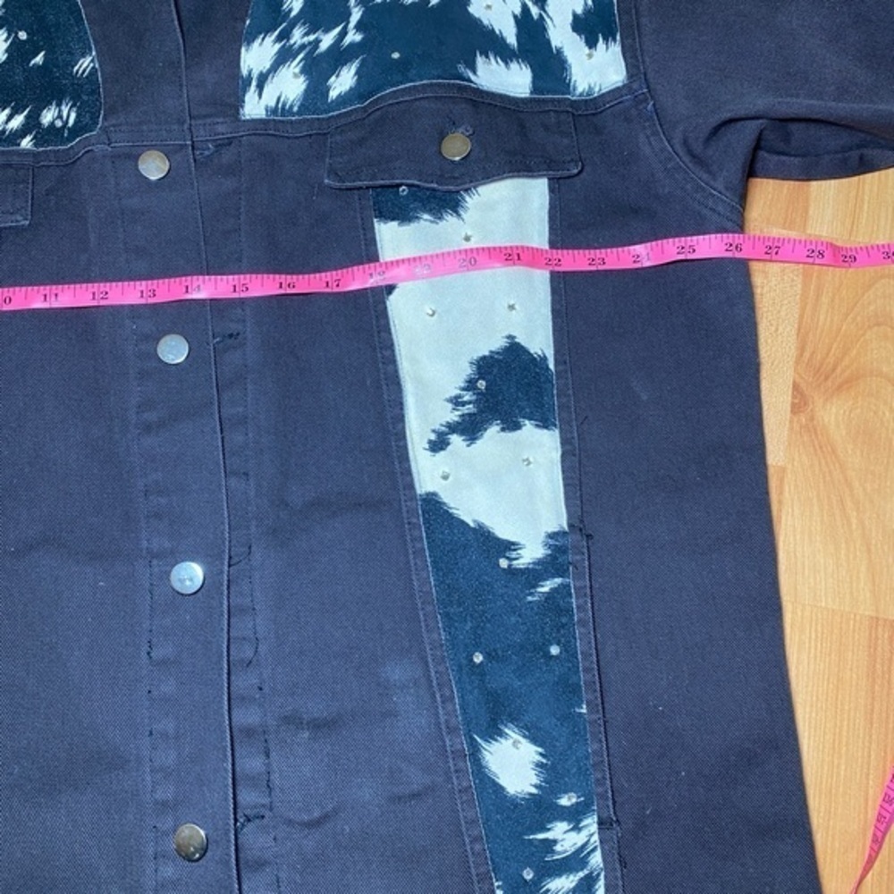 DAVID David vintage coastal cowgirl denim rhinestone cow print oversized jacket - Picture 8 of 13